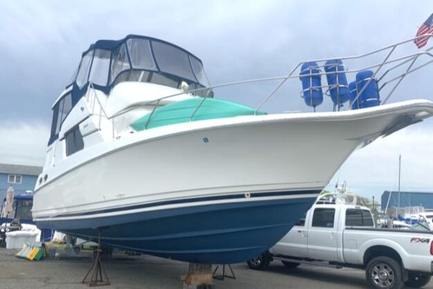 1996-silverton-372-motor-yacht-power-9684544-20250215094600551-1_XLARGE.jpg